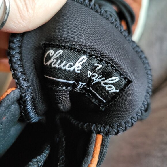 NWOT WATERPROOF LEATHER CONVERSE CHUCK TAYLOR HIGH TOPS UNISEX M-5 W-7 - Picture 9 of 11